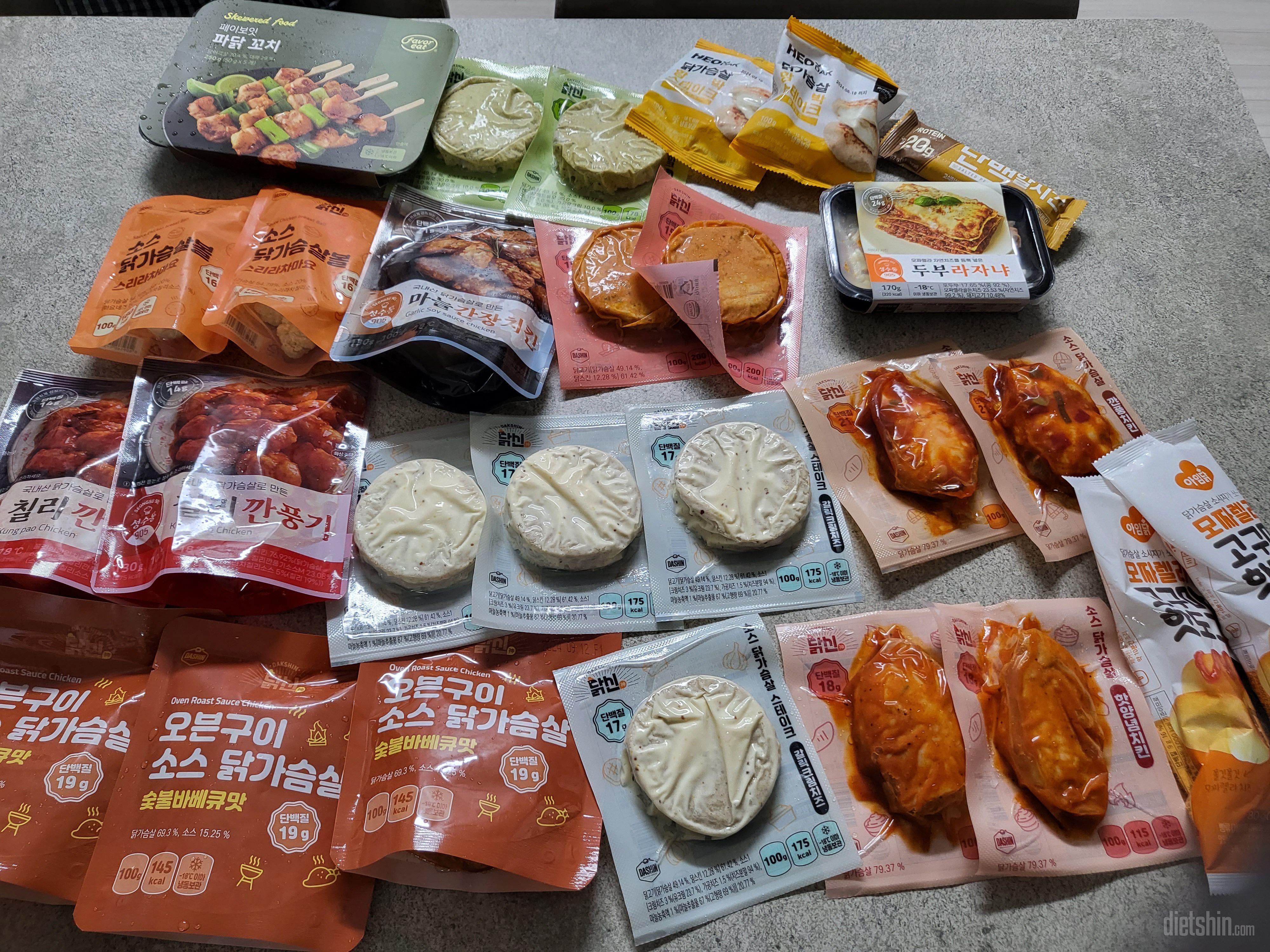 치즈 굿~
치즈땜에 먹네요~