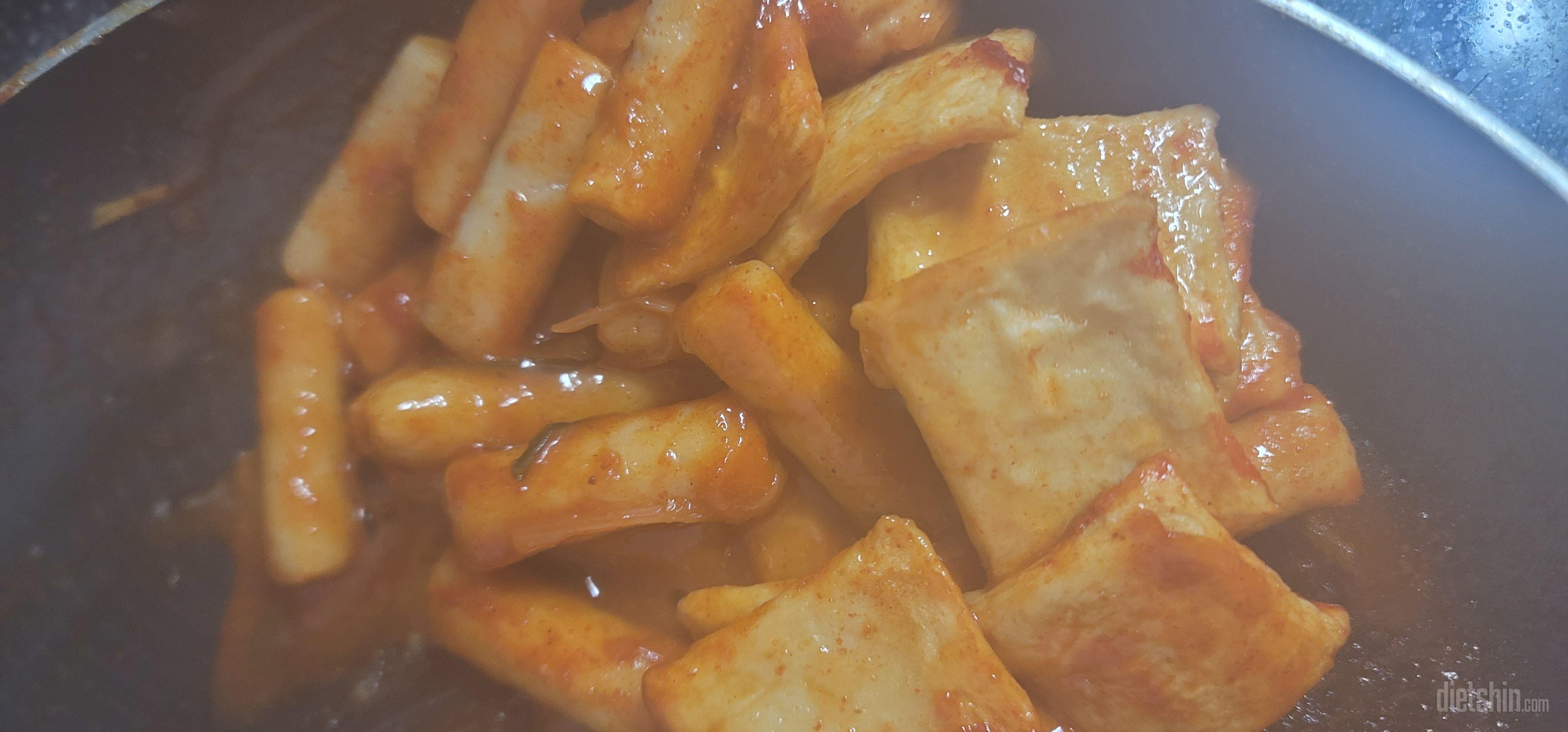 칼로리를 낮춘 떡볶이 쟁여둘 예정입니