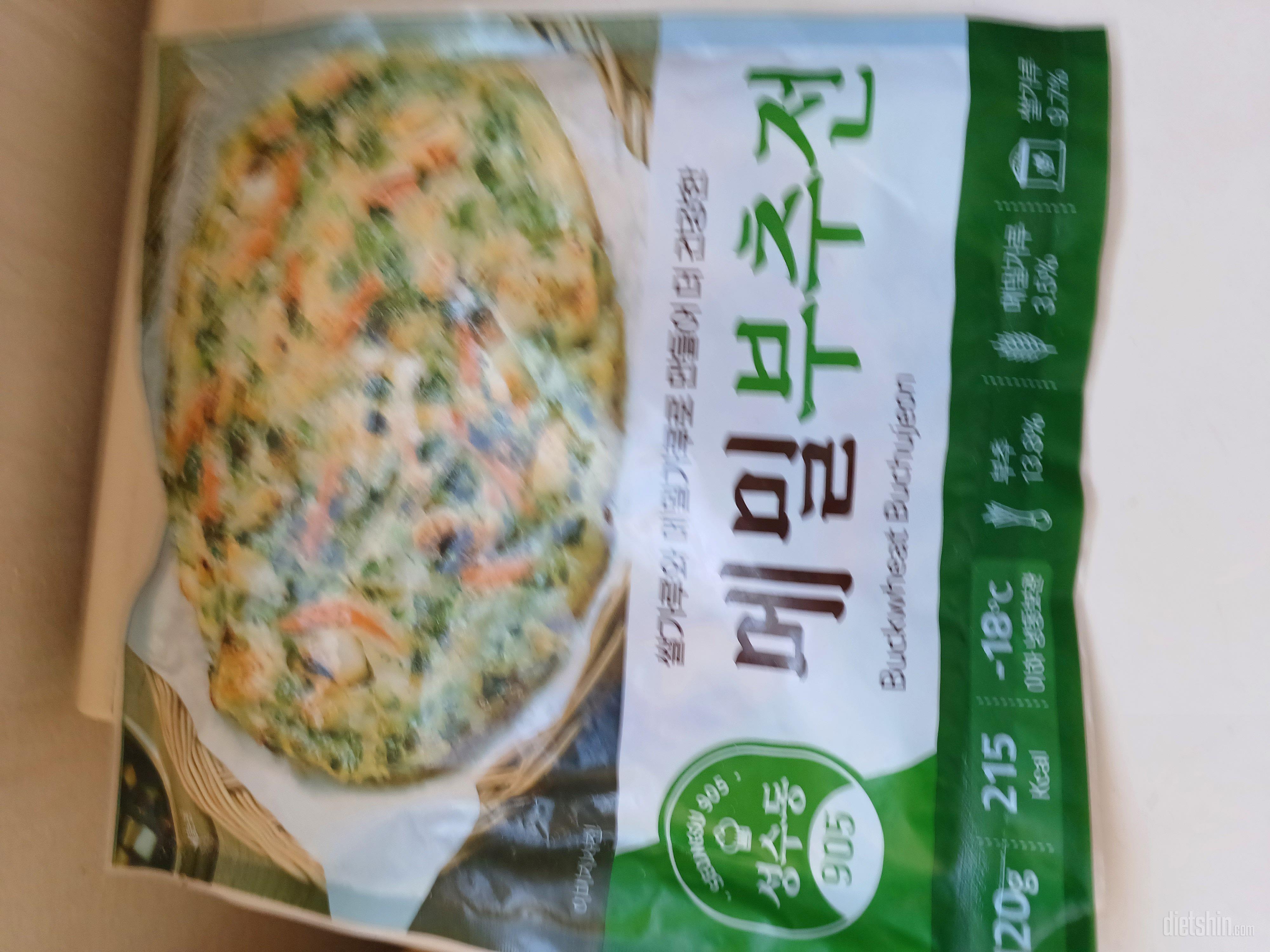 부침개를 너무 좋아해서 자주 먹어요.