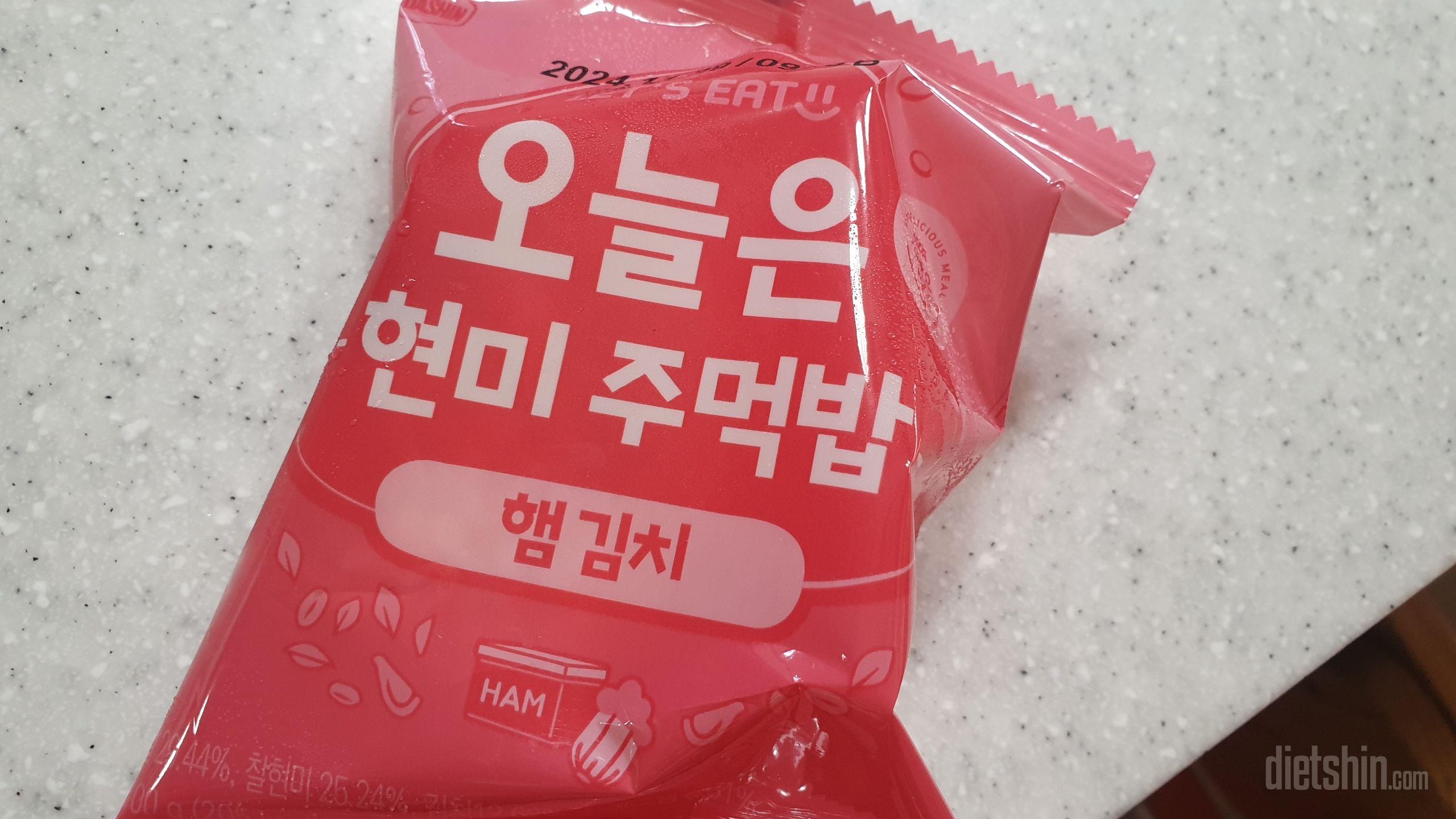 현미밥이 꼬돌꼬돌해서 맛있어요
소도