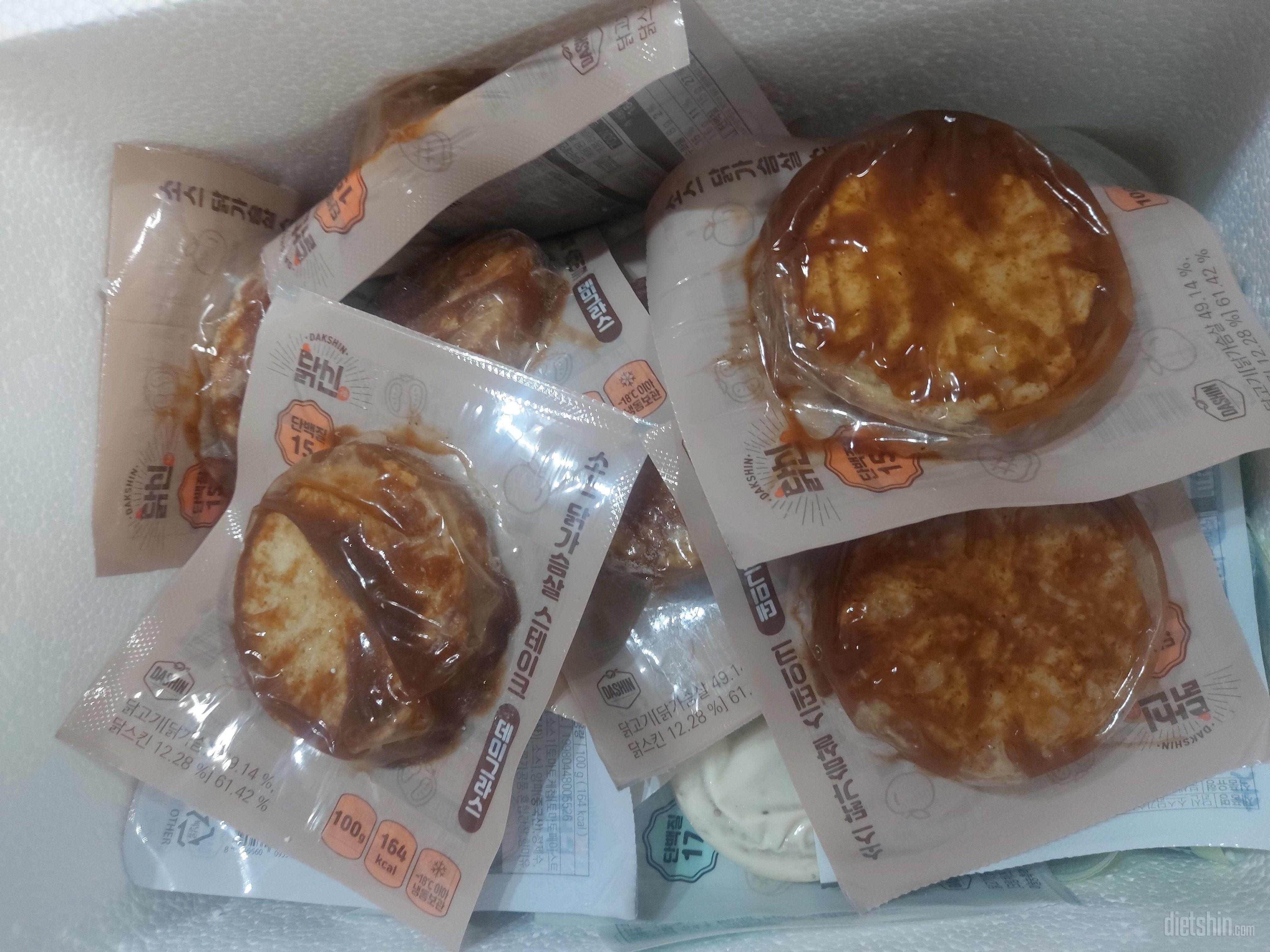 매번먹는 제품 없어서 구매했어요.
