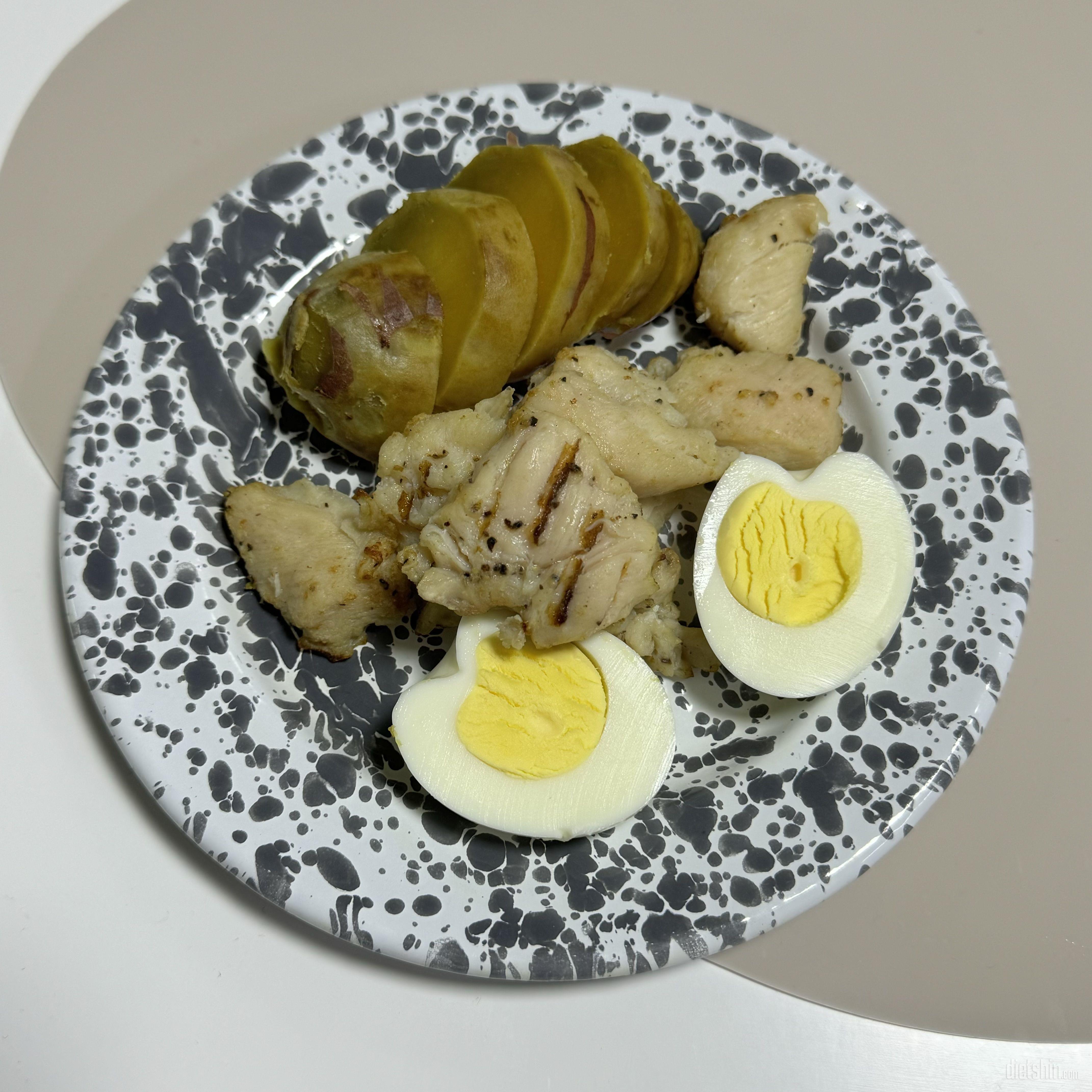 맛있네요…
특히 탄두리 최애…
맛