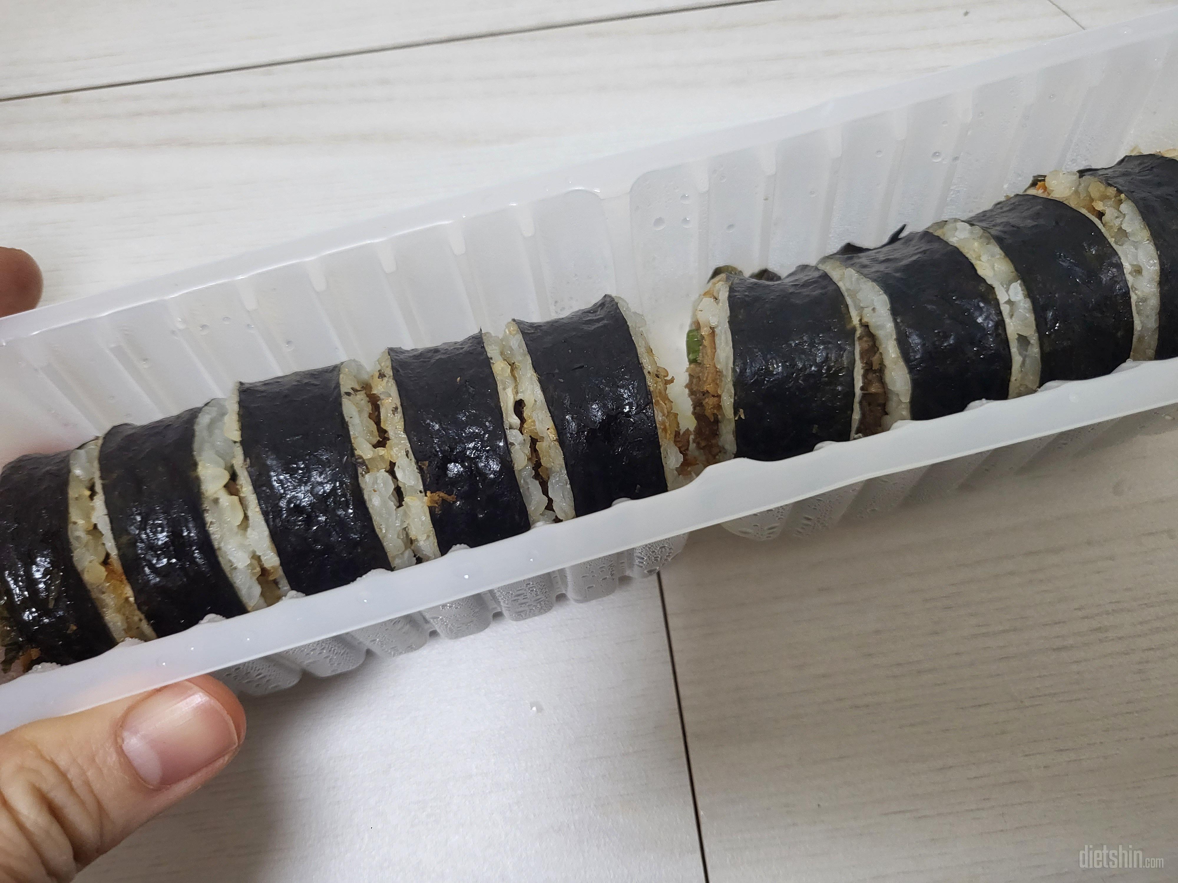 김밥 너무 맛있어서 재주문합니다