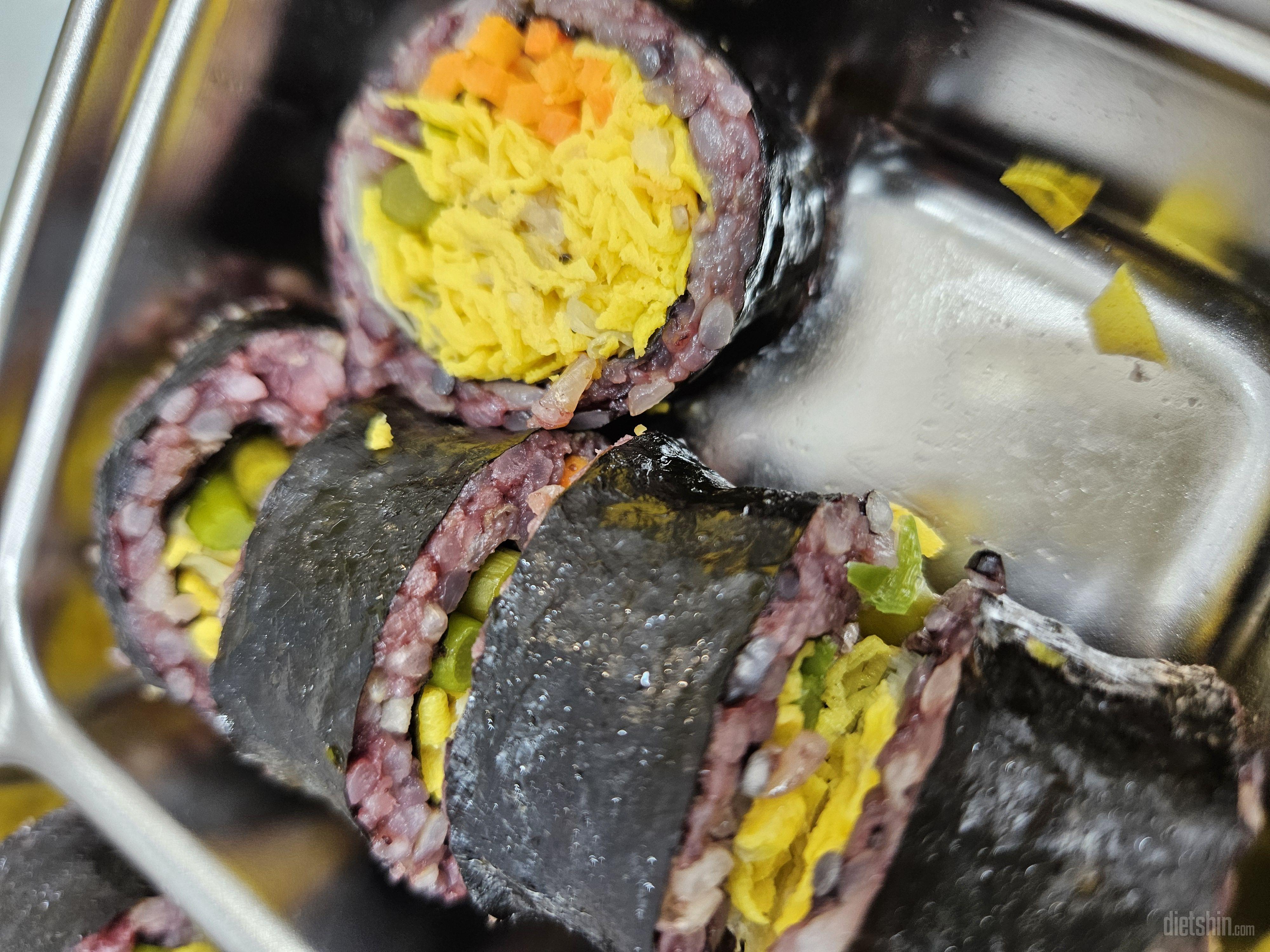 일반 김밥보다도 더 맛있어요!! 이게