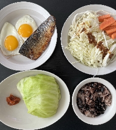 06월 07일(점심 857kcal)