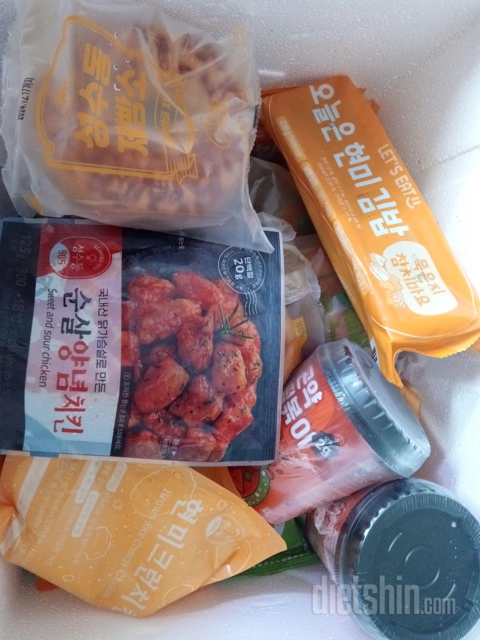 양도 적당하고 맛있어요. 주기적으로