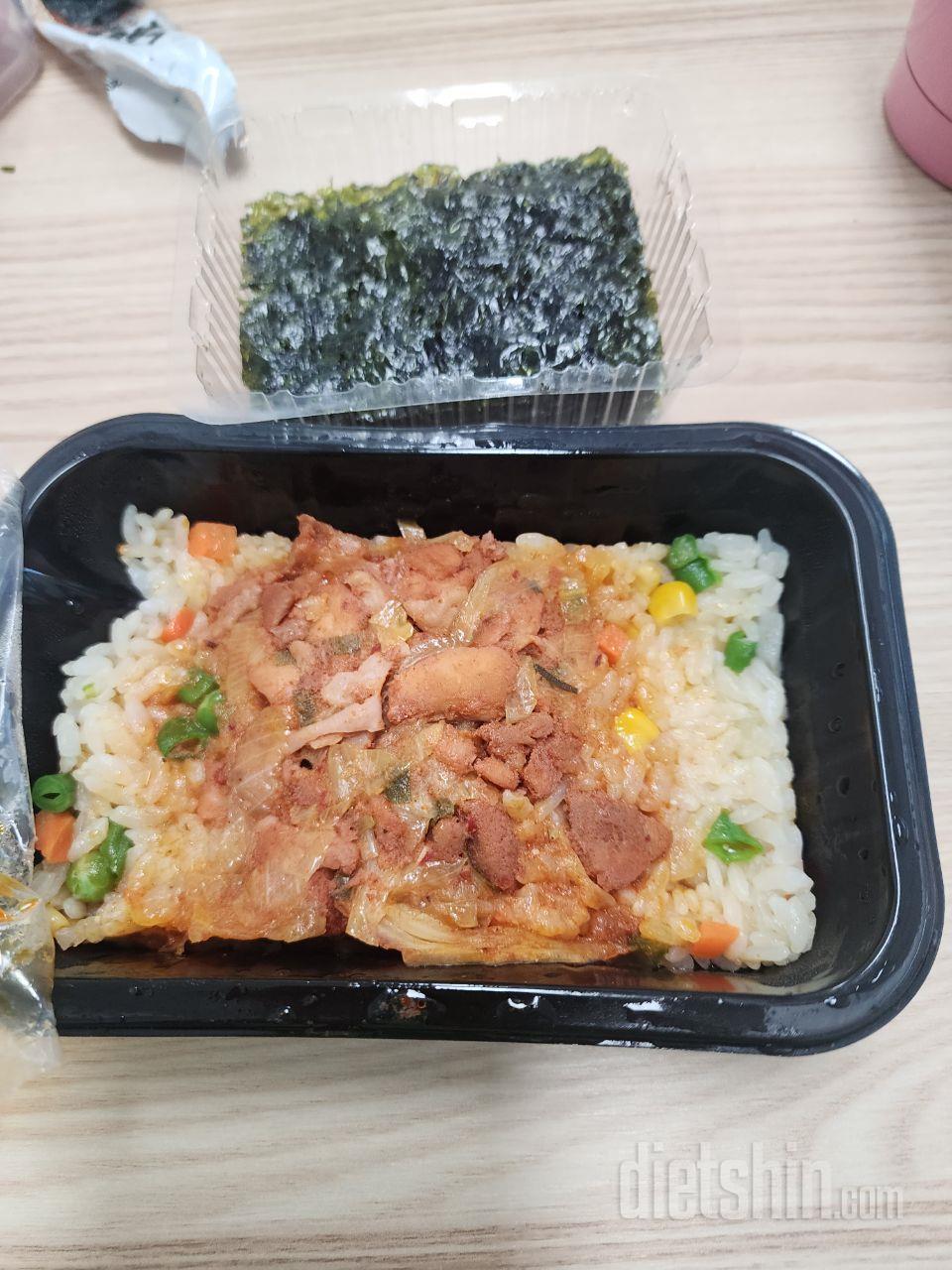 한끼 먹기 양도 적당하고 맛과 영양도