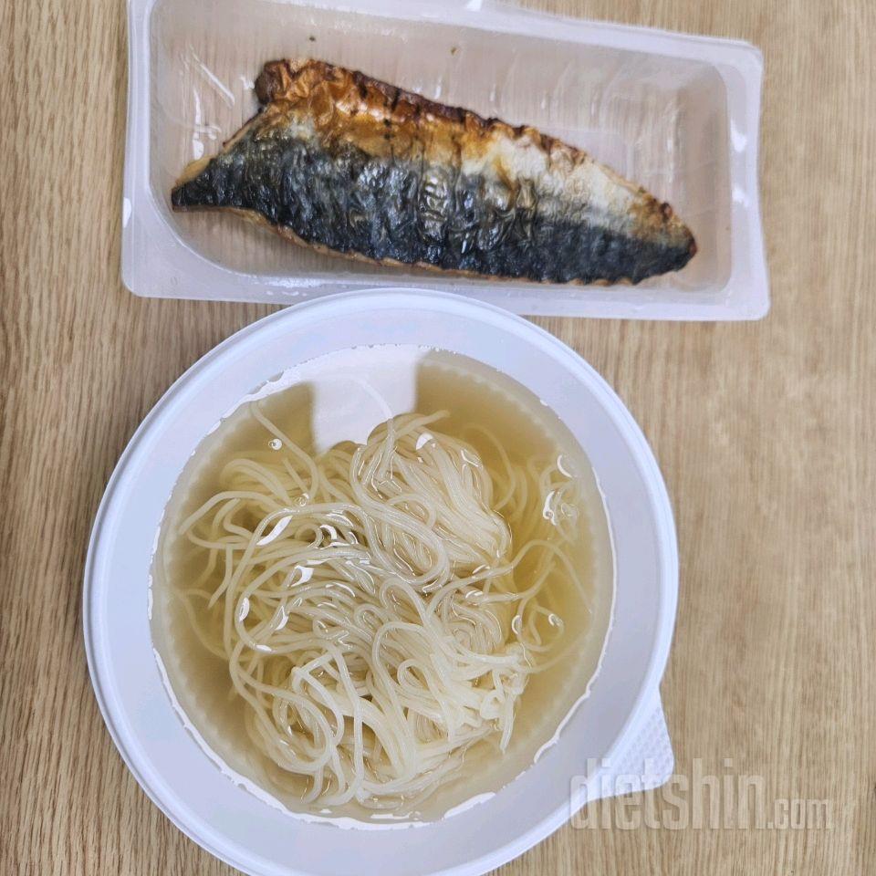 제법 맛있게 먹고 삽니다