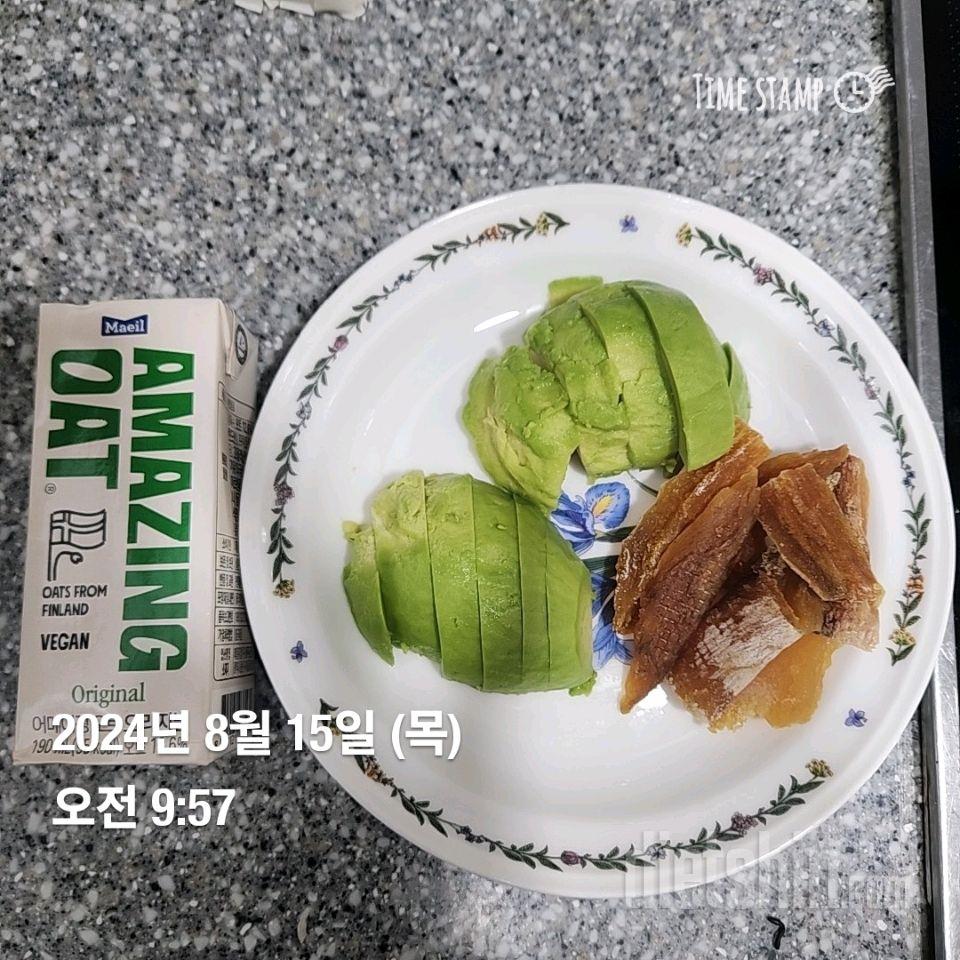 08월 15일( 아침식사 477kcal)