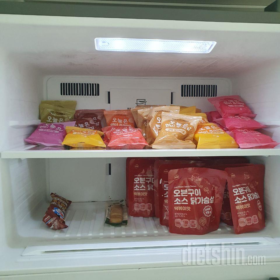 자취생에게 딱 맞는 상품인것같아요
닭