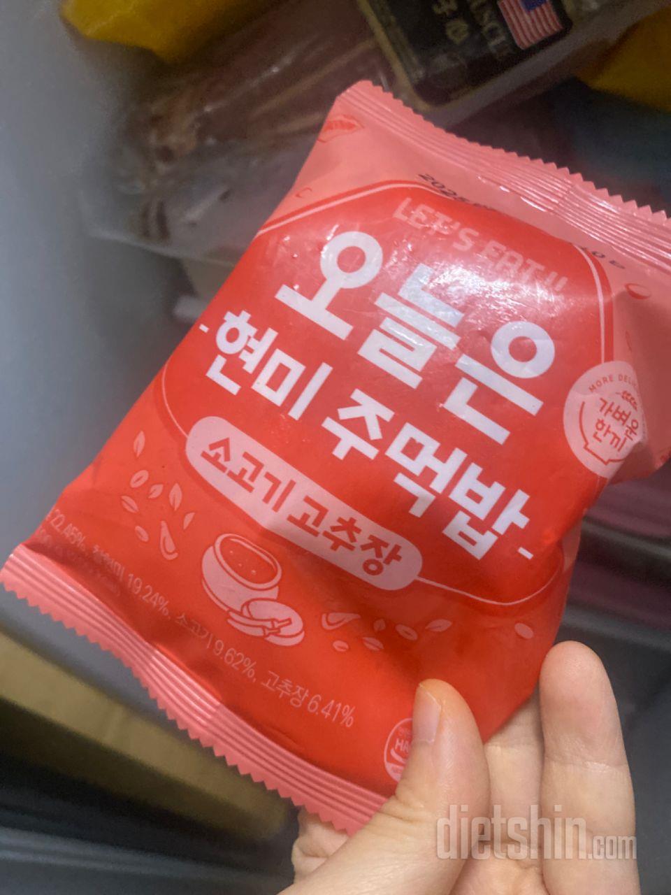 주위에서 소개받고 첨 시켜봤는데 맛있