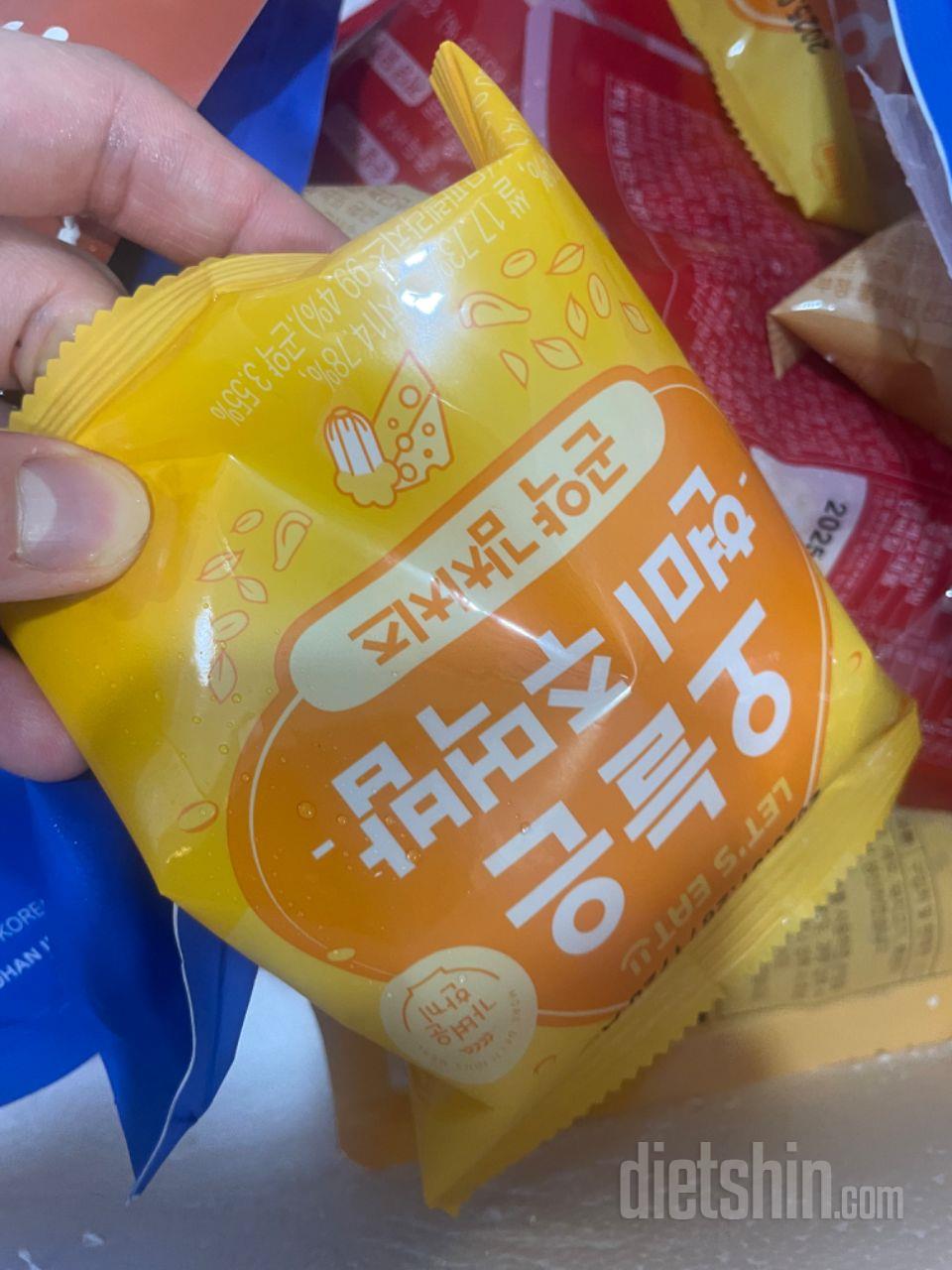 개인적으로 참치마요랑 김치치즈가 제일