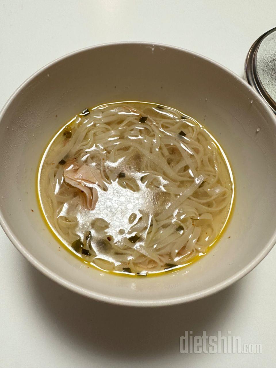 괜찮아요 먹을만해요 칼로리낮아서 아주