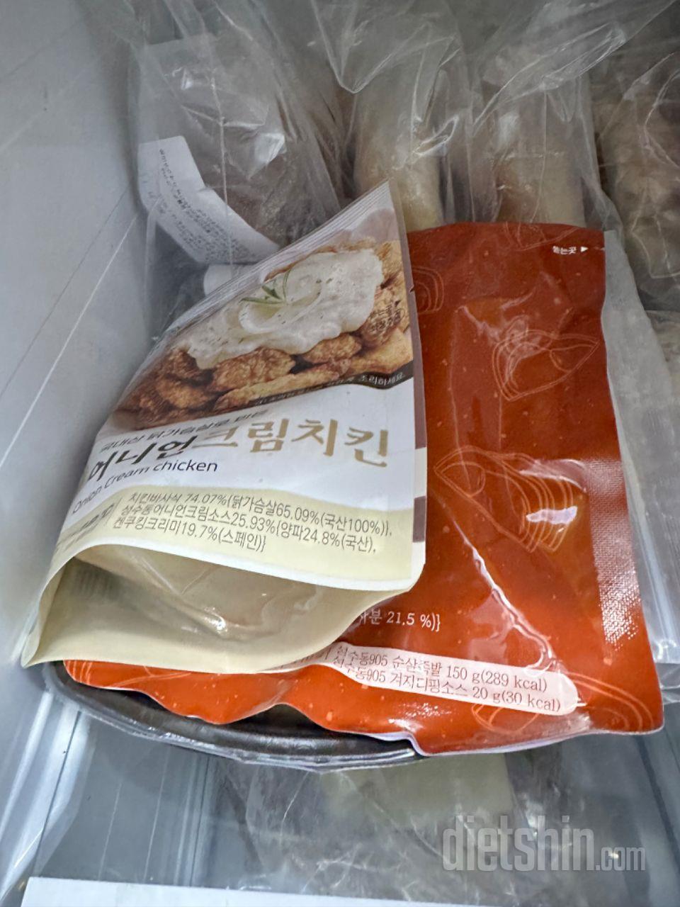 신나여
치킨 중에 원래 제일 조아하는