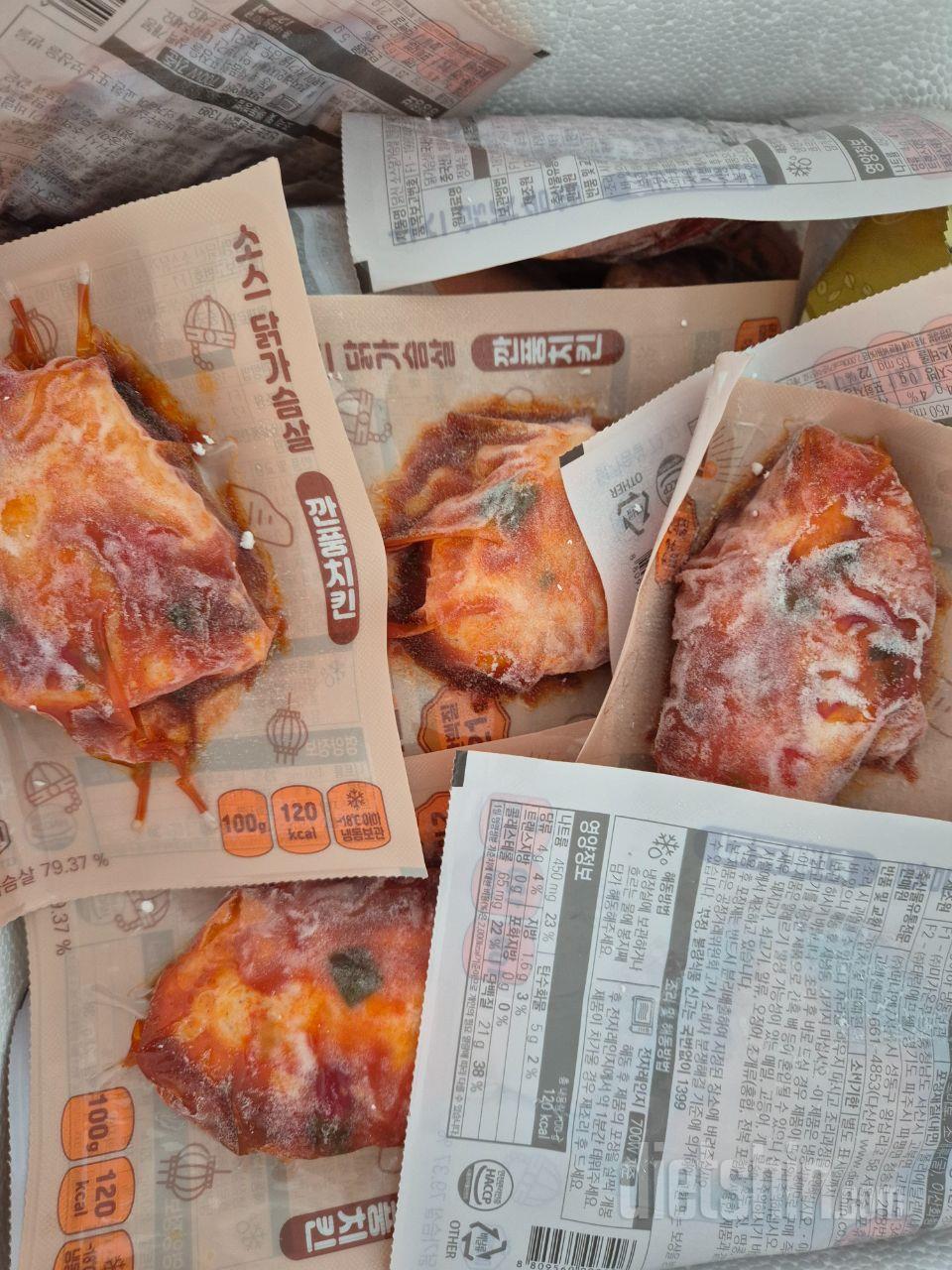 소스 닭가슴살 촉촉하고 맛있어요
특히