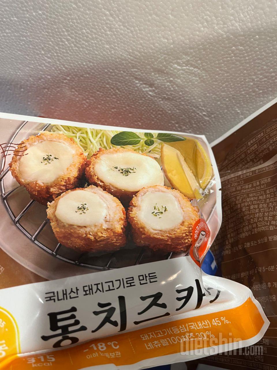 평이 좋아서 구매했는데 치즈돈까스 기