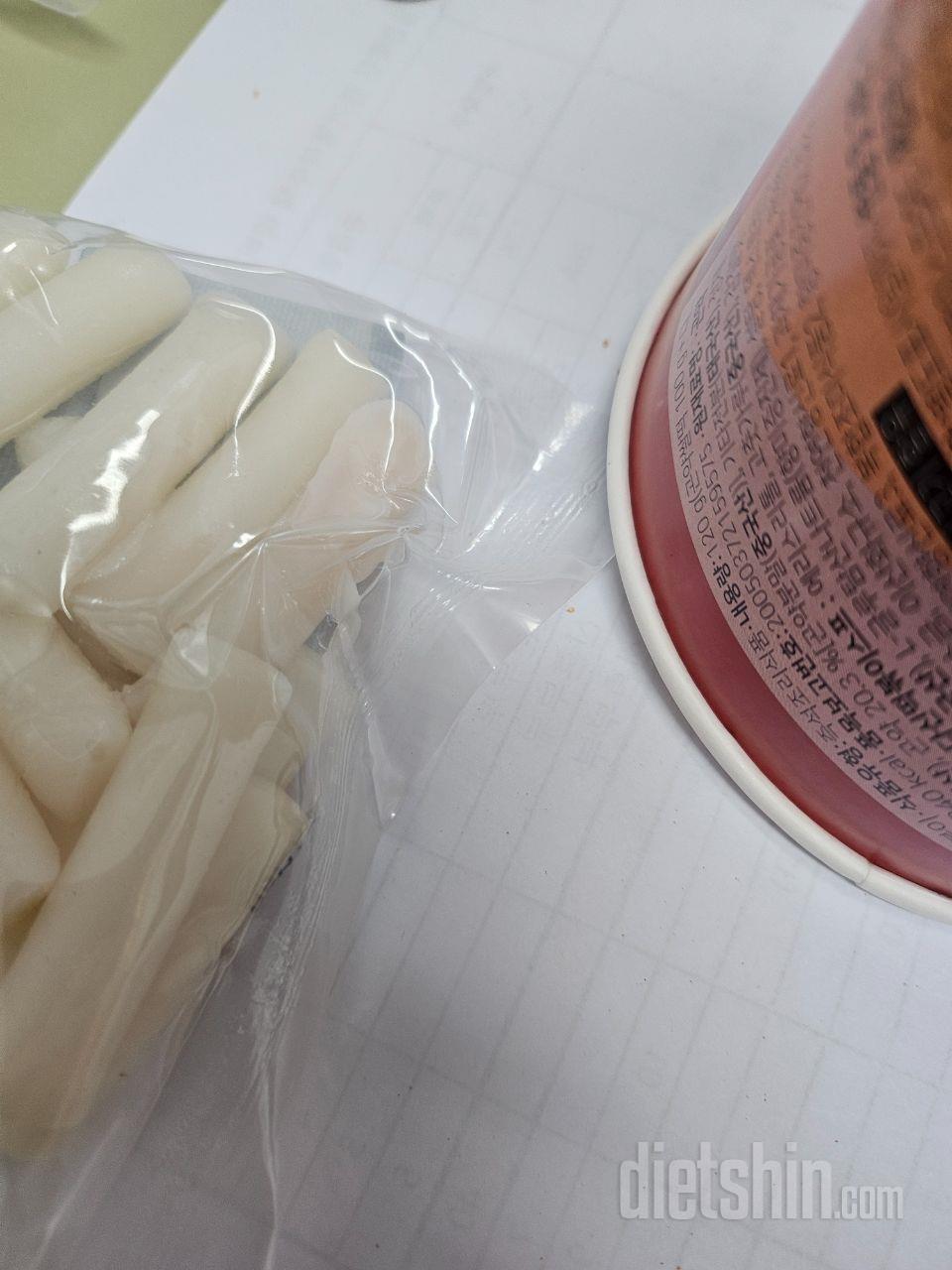 3개 샀는데 2개가 곰팡이 불량품 입