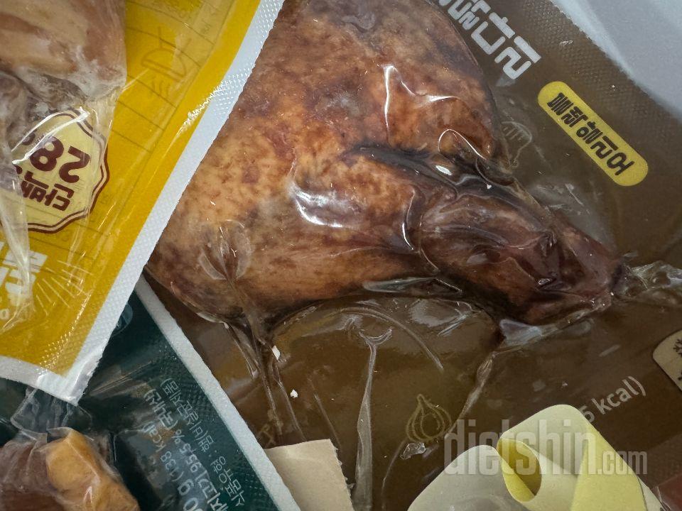 일반 소세지랑 맛이 비슷해서 맛있어요