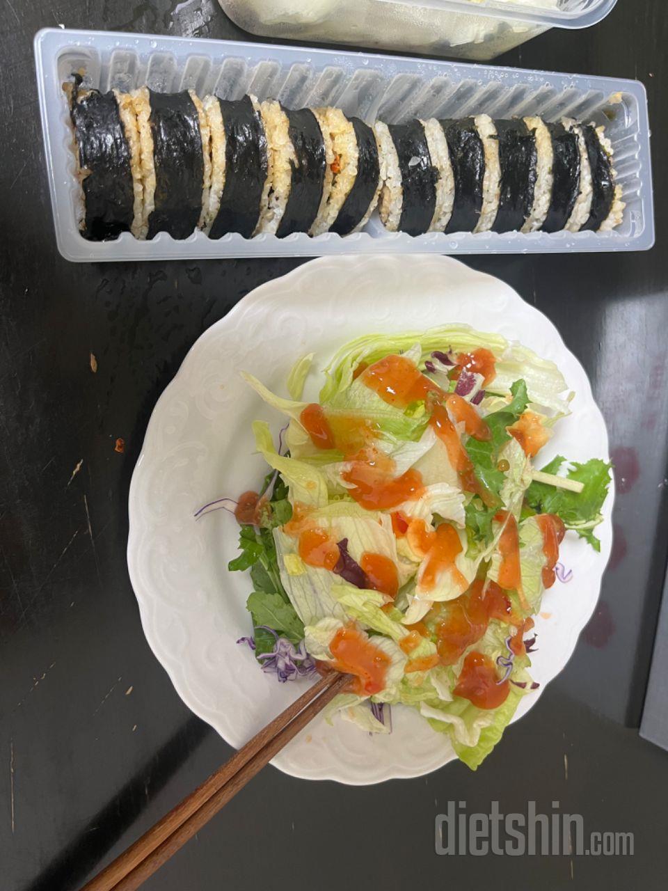 평소에 김밥 너무 좋아하는데 다이어트