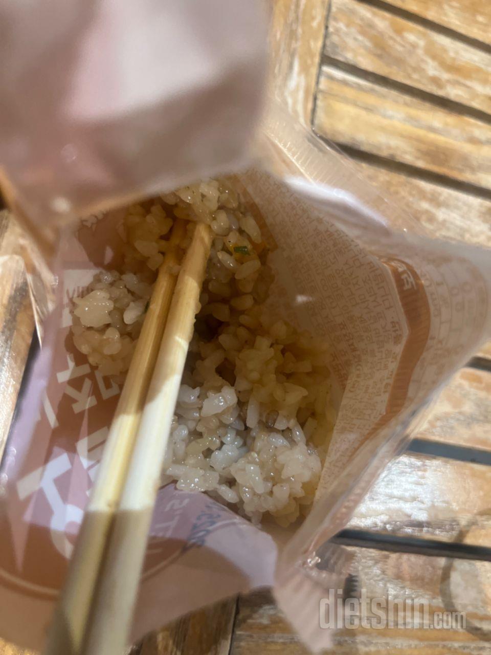 한끼식사로 괜찮긴한데 너무 무맛이에요