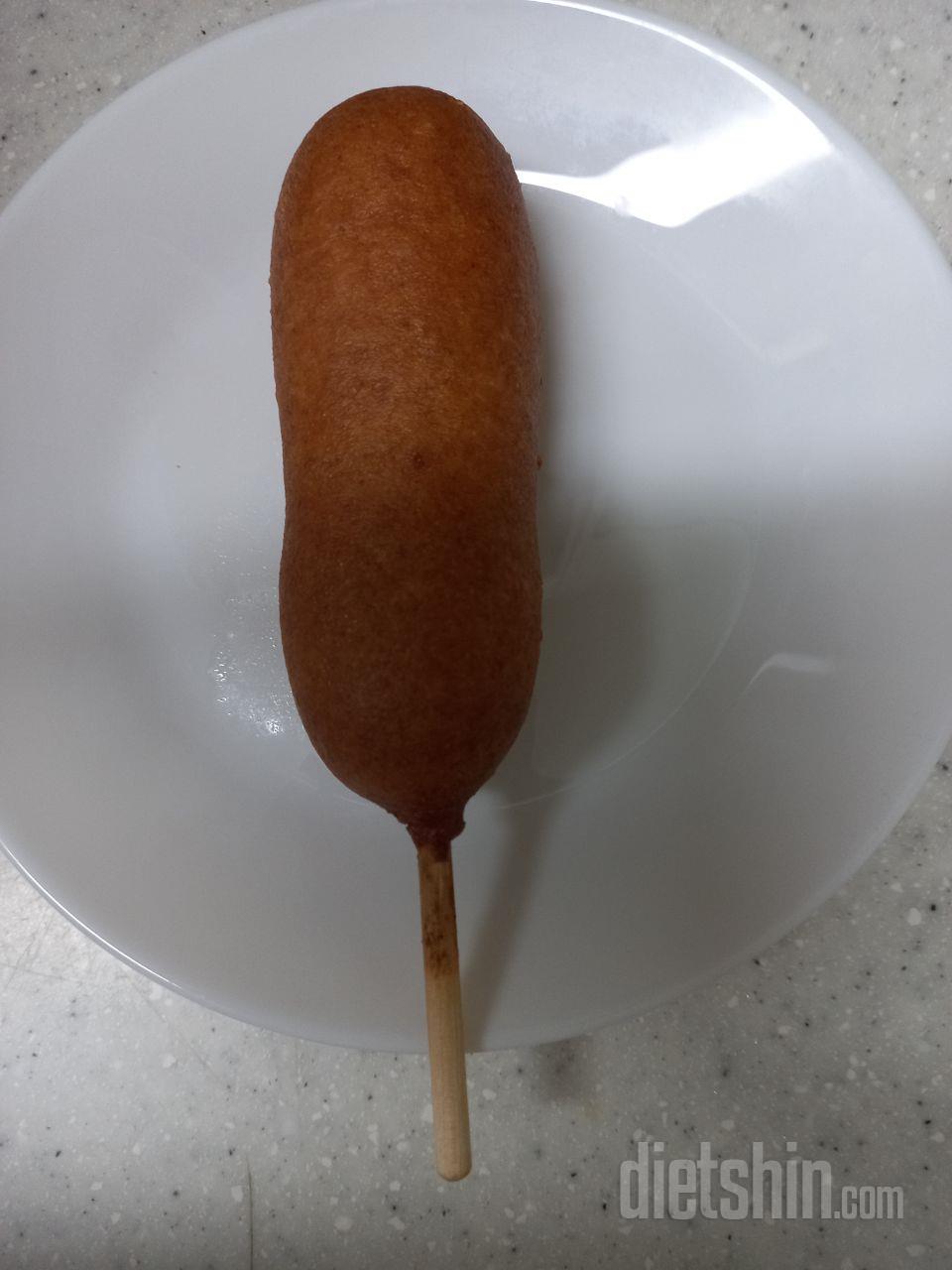 모짜렐라 핫도그 좋아하는데 칼로리나