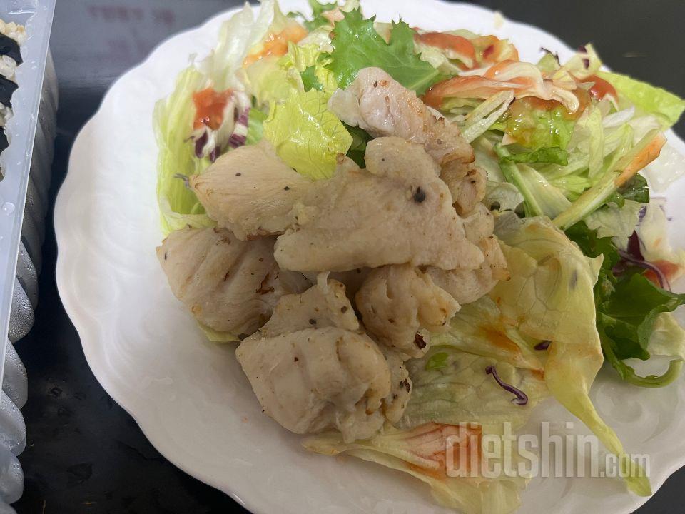 너무너무 편하고 맛있게 먹고 있어요~