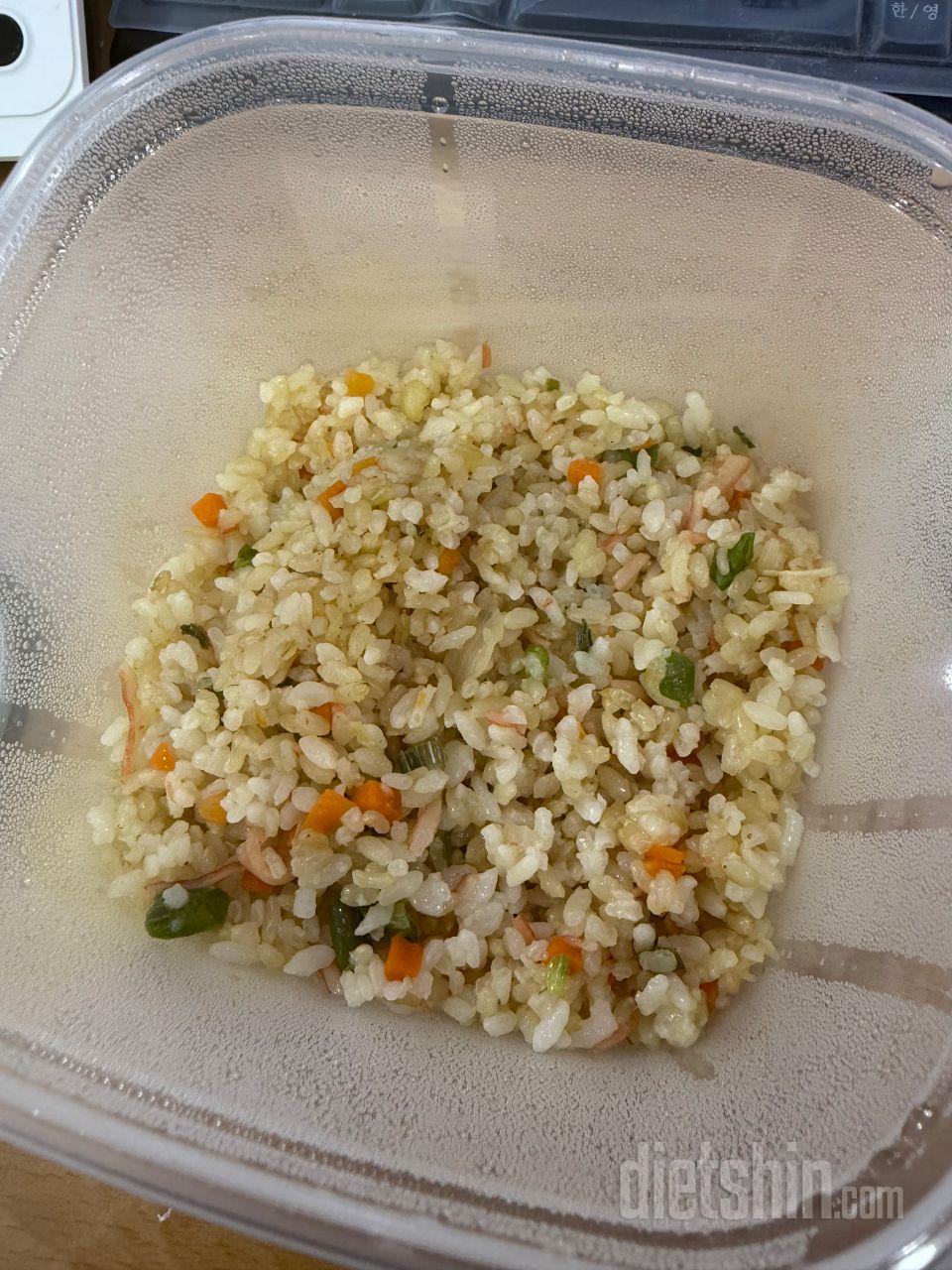 게맛살 맛은 처음 시켜 먹는데 맛있어