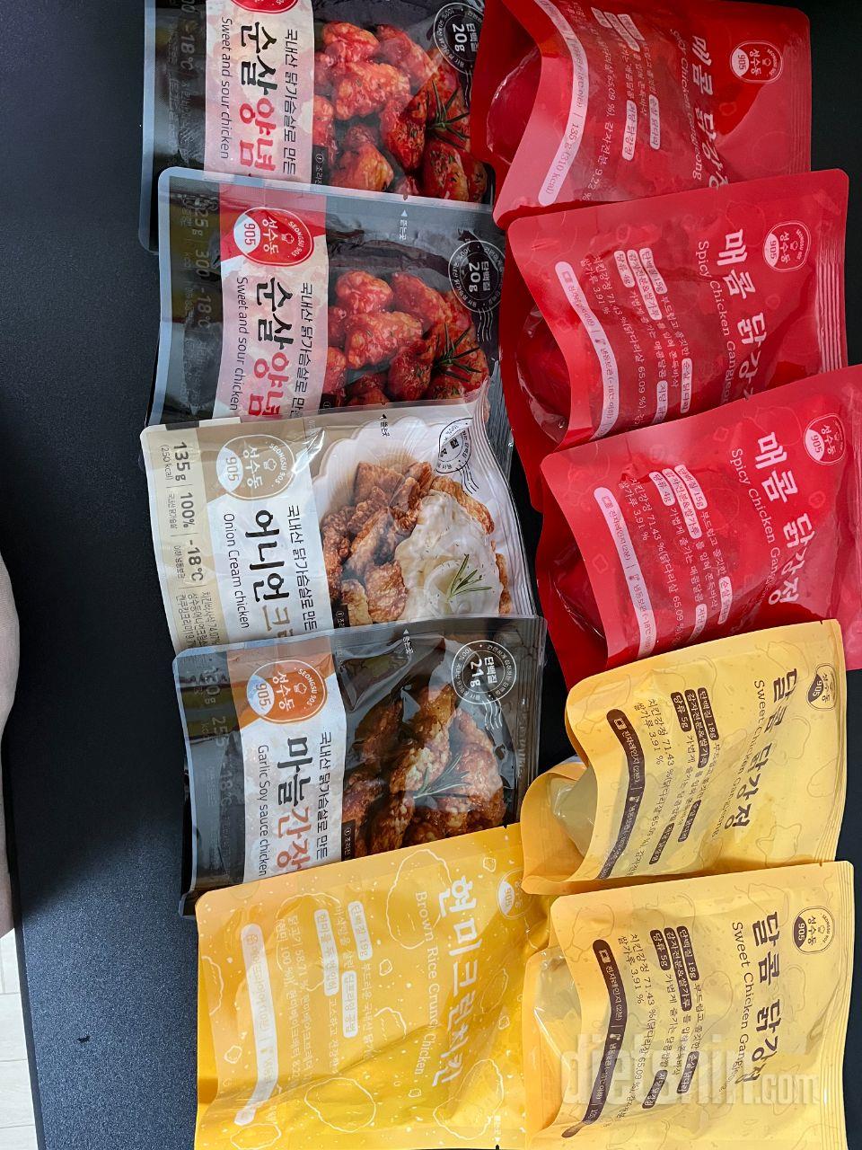 다이어터에게 치킨은 칼로리가 높아 
