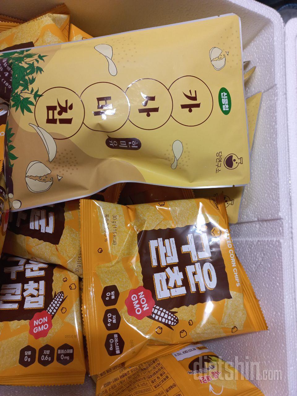 달지 않고 구운 고소한 맛이 있어서