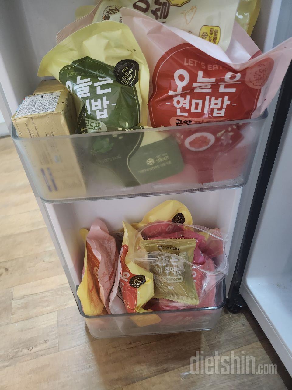 여러가지 구성을 맛볼수 있어서 좋네요