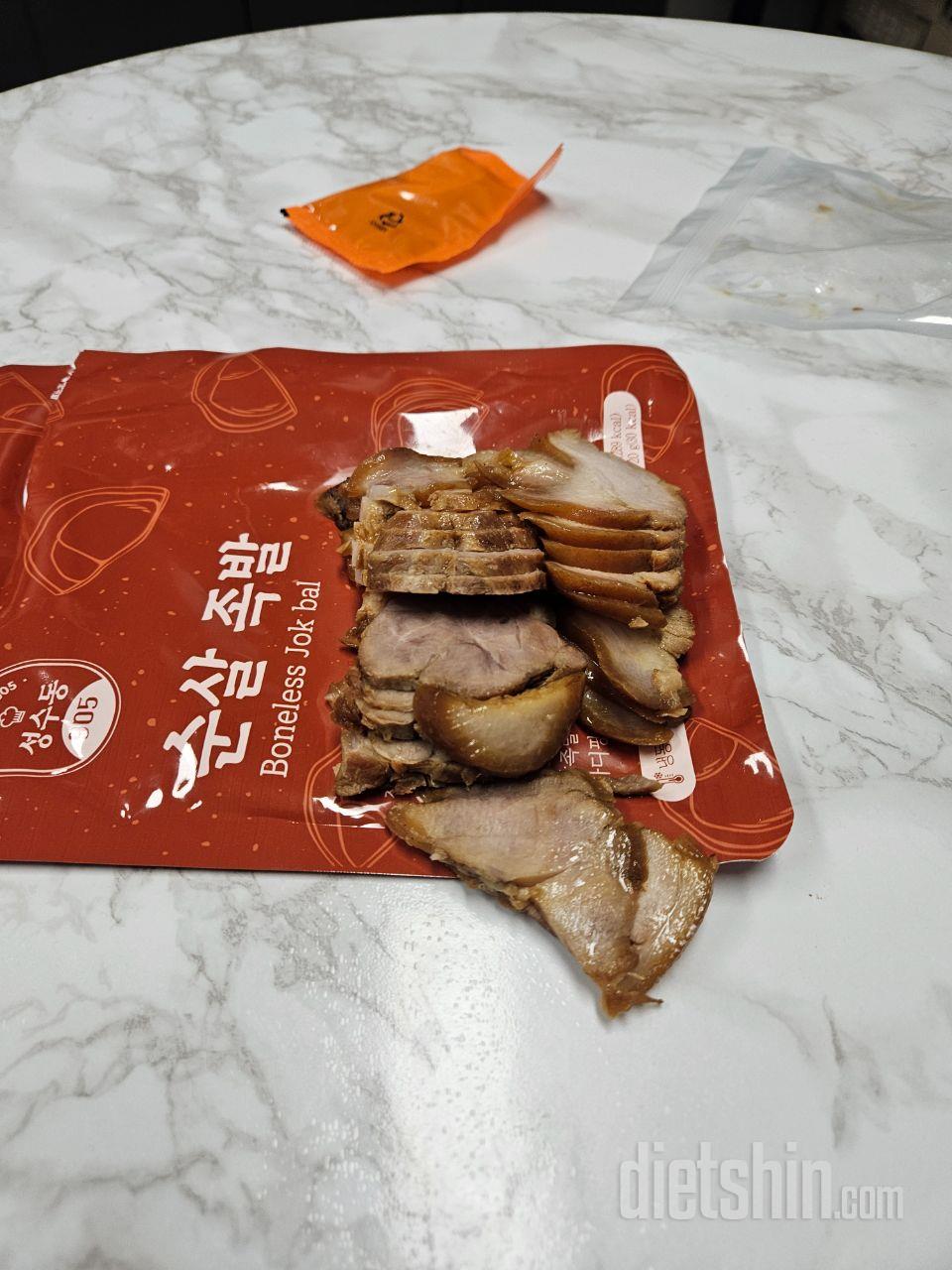 맛있어서 계속 주문해서 먹고있습니다