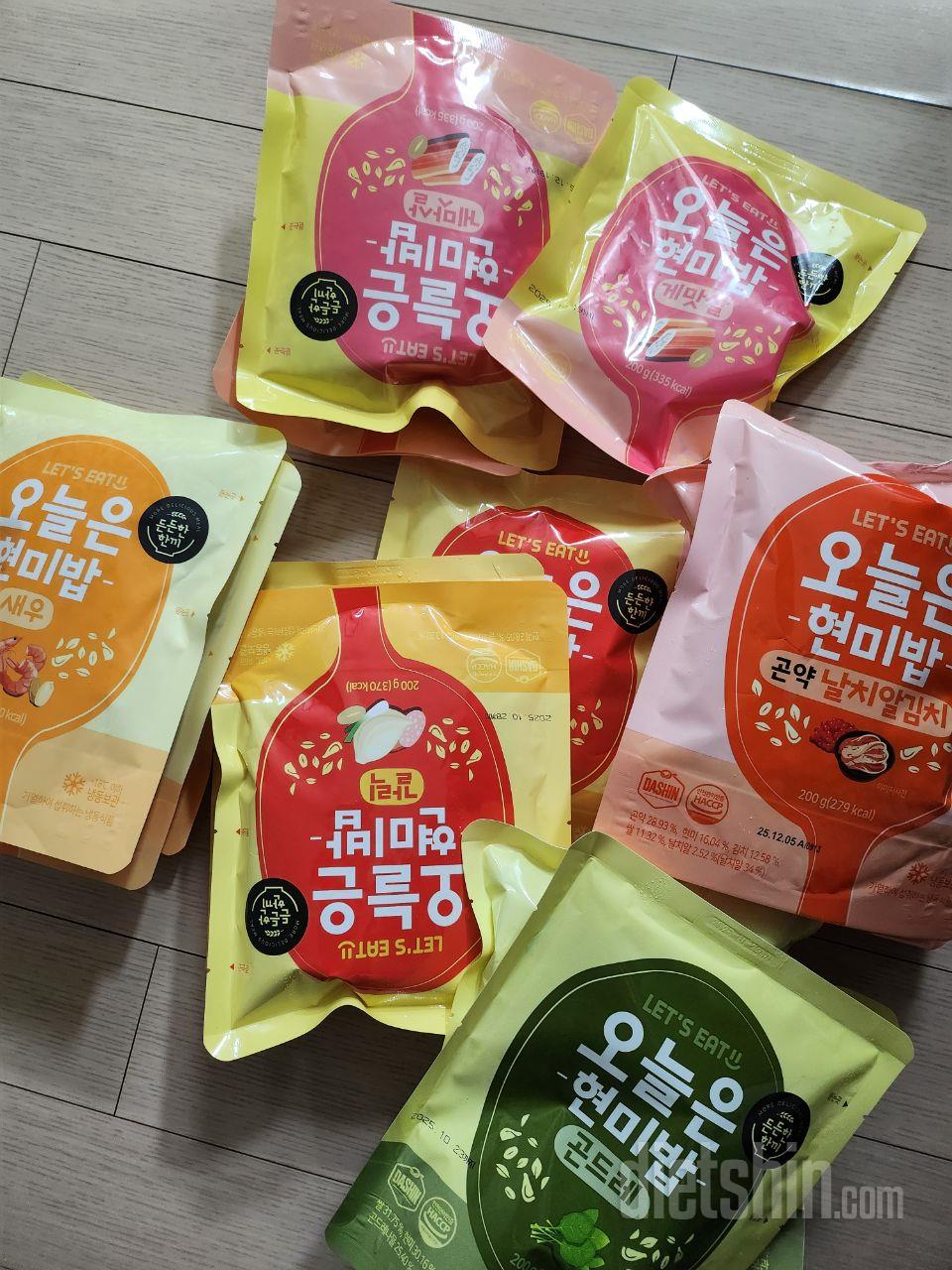 적당히 한끼 때우기 좋아서 자주 시킵