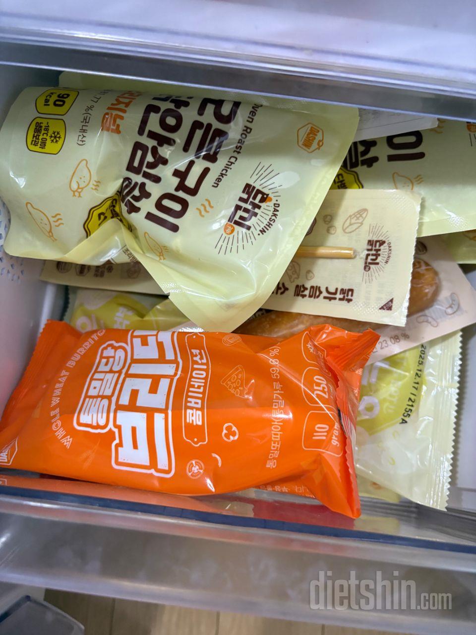 생각보다 맛있어서 놀람 또 시켜먹을거