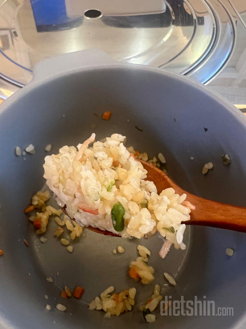 양은 적지않고 좋아요. 맛이 조금 허