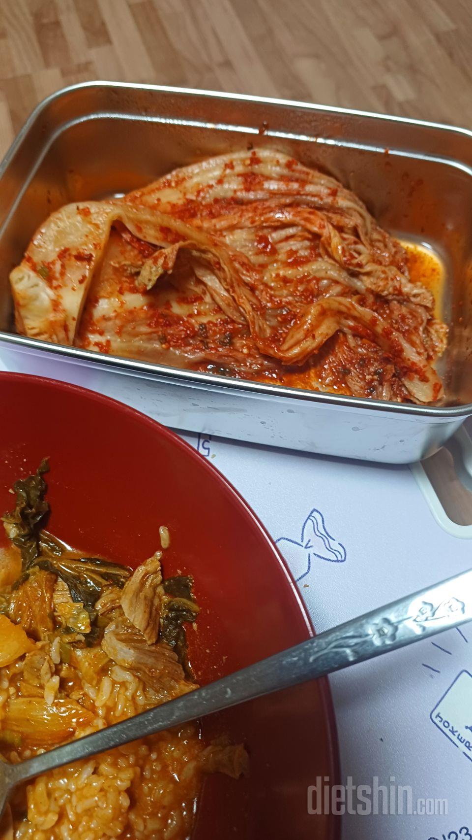 너무맛있어요 김치랑먹으니 짱~^^