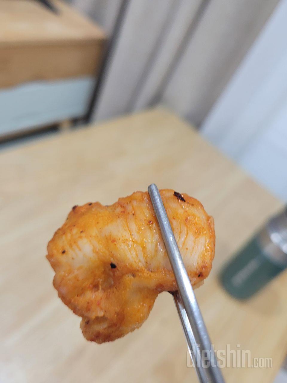 많이 안짜서 좋아요
붉달맛 먹어봤는데