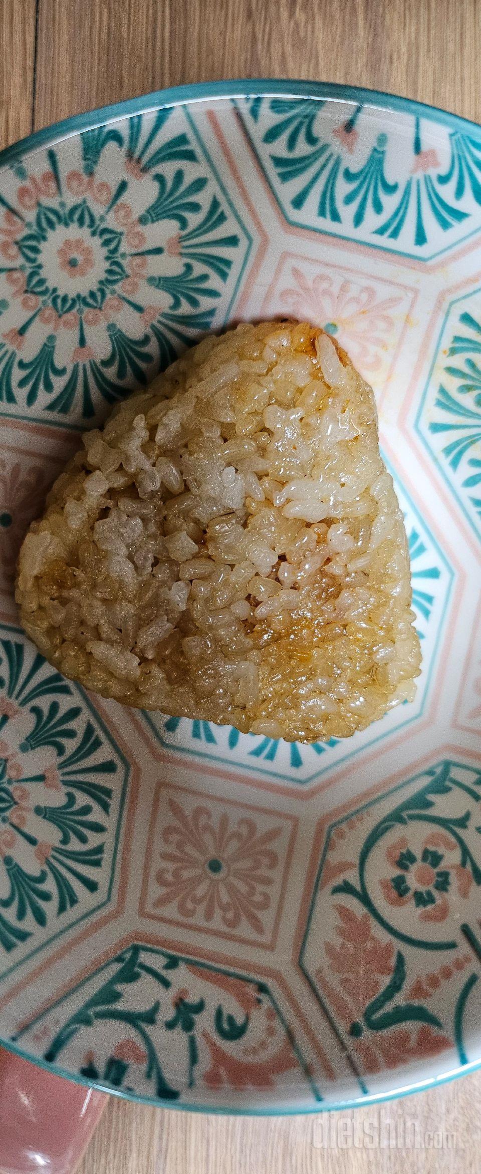 아잉 맛있쪙.... 근데 양은 적엉