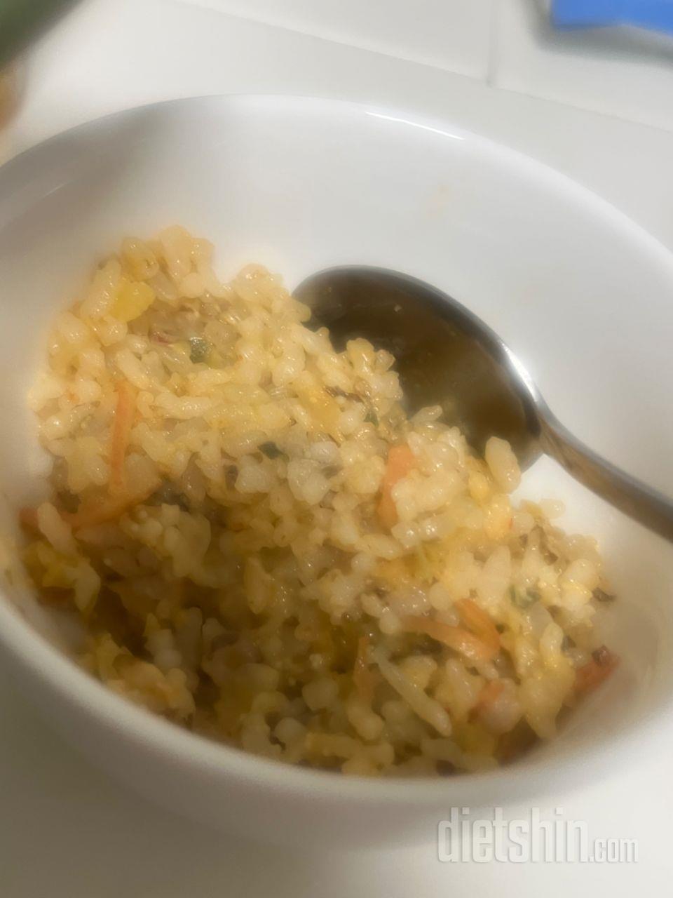 진짜 넘뮤 간편합니다
전자렌지에 넣거