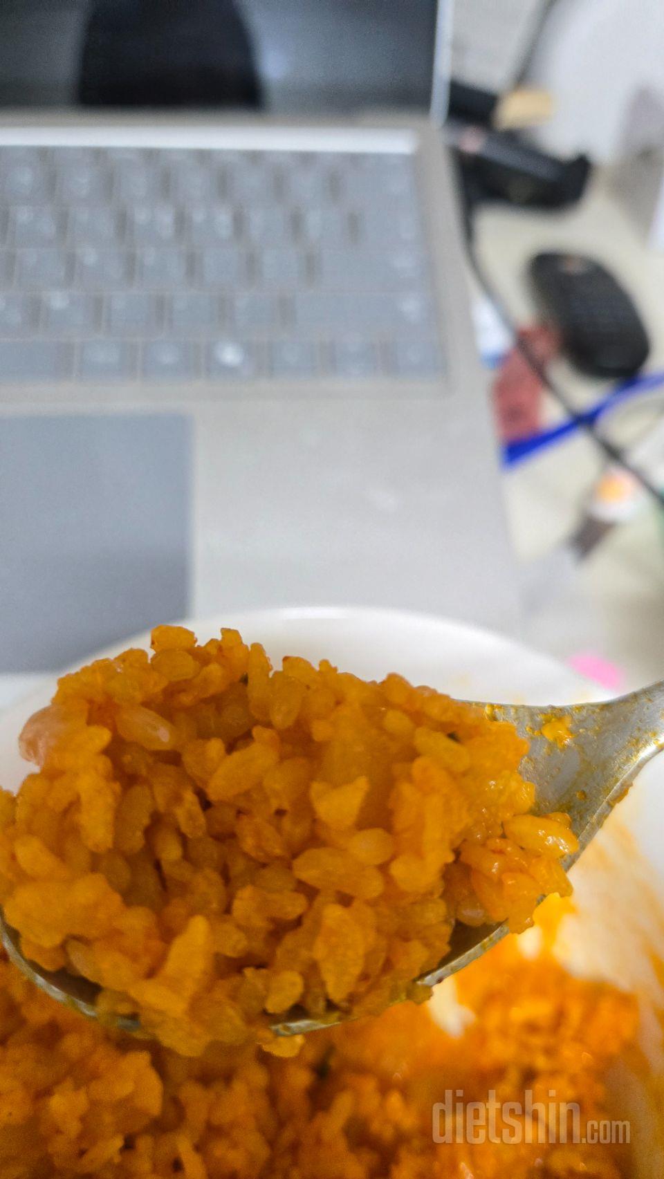 맛있게 잘 먹고 있어용 ♡