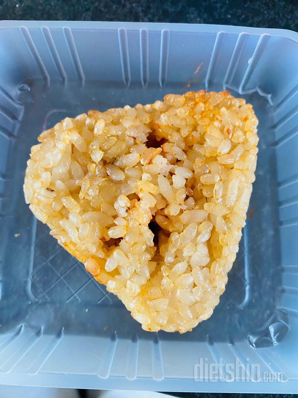 치즈 추가해서 맛있게 잘먹었습니당!
