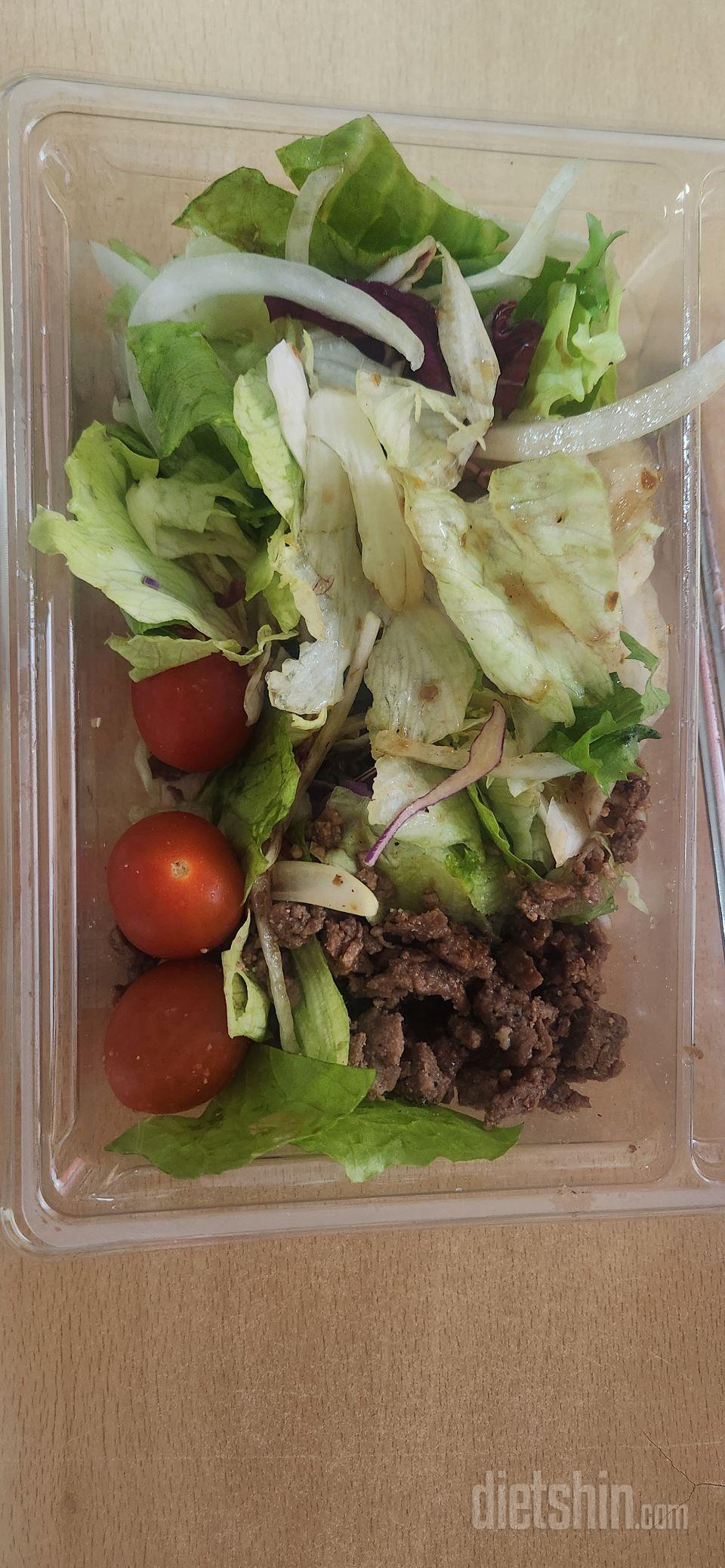 재구매했어요!!  야채 과일 싱싱하고