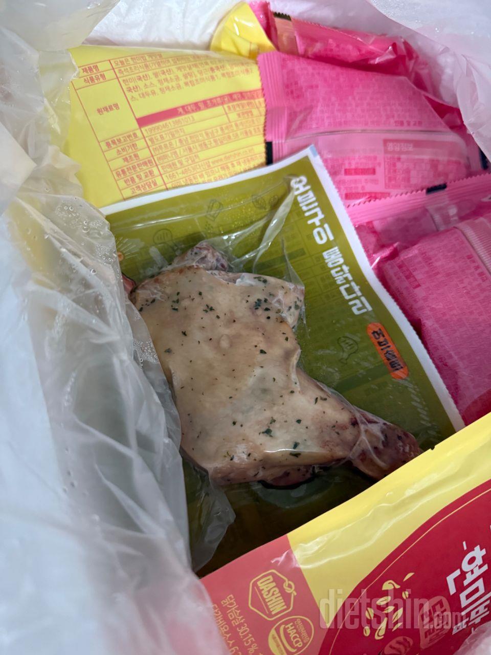 통닭다리 받았는데 넘 맛있어 보여요