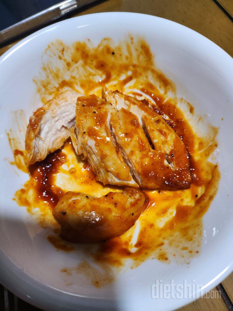 촉촉하고 생각했던 것보다 맛있어서 땡