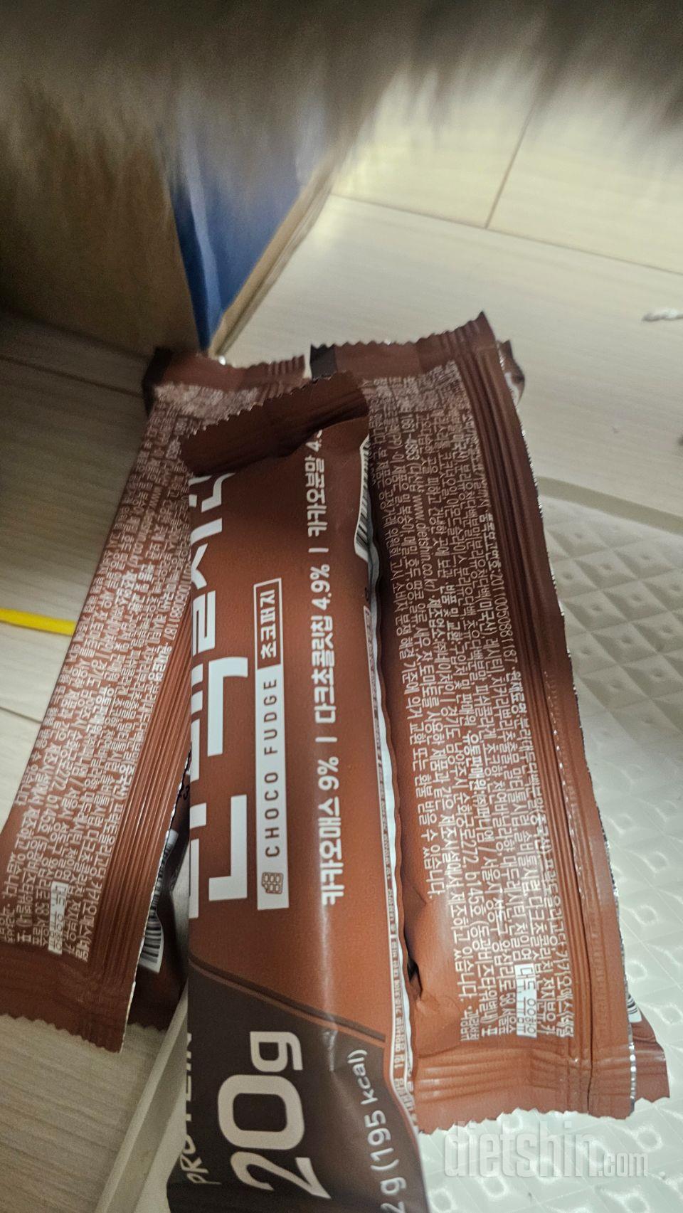 감사합니다 닭신절 크림빵 기대했는데