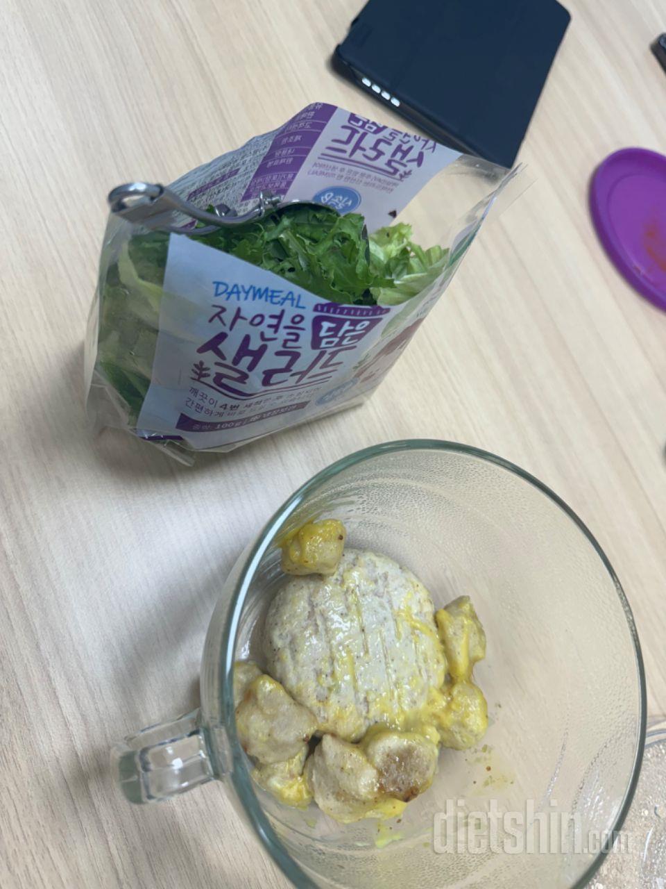 오늘 먹어봤는데 맛 괜찮네용 반찬으류