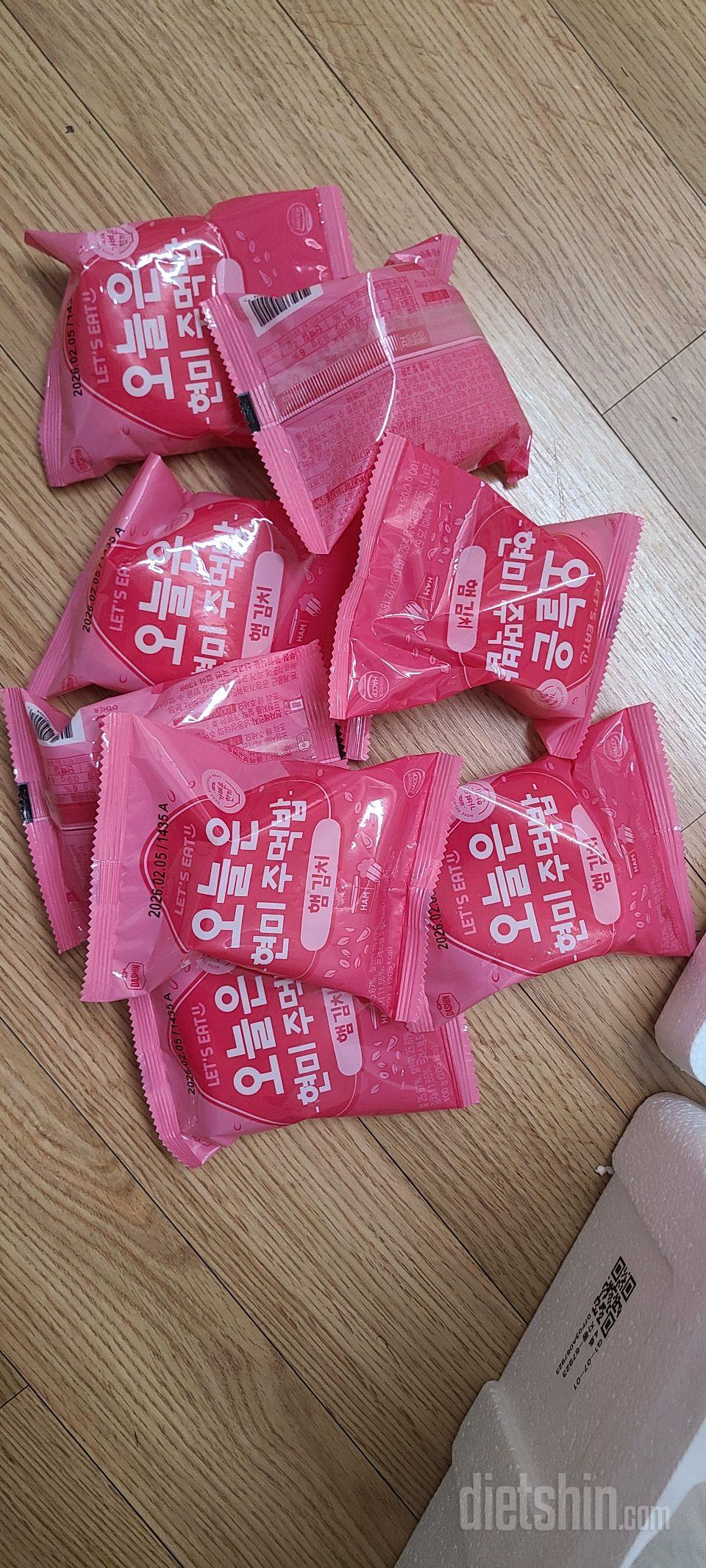 점심 도시락으로 맛있고 간편해서 계속