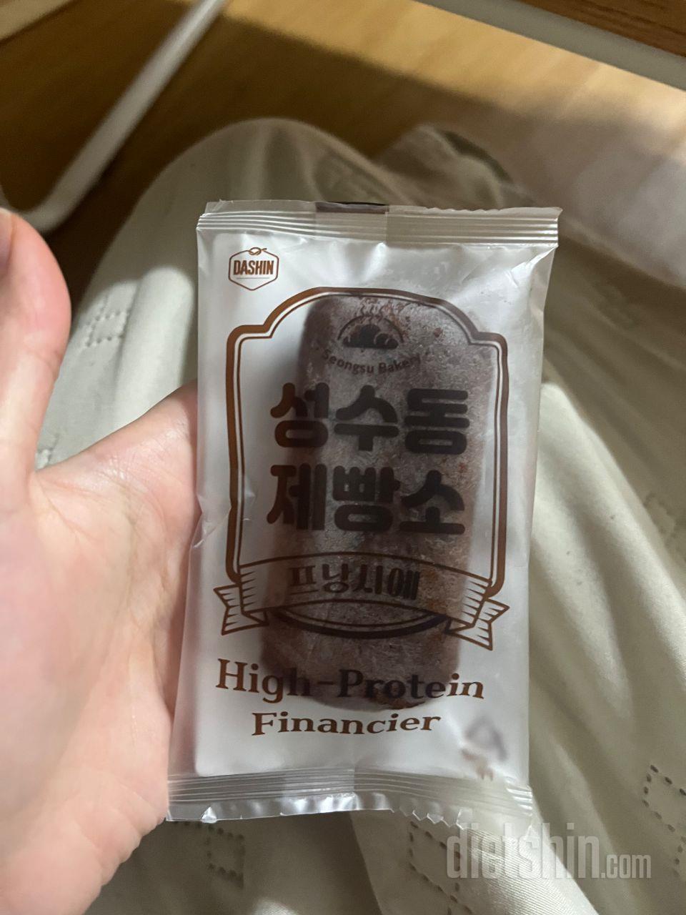 딱 100원값합니다 100원버릴거다