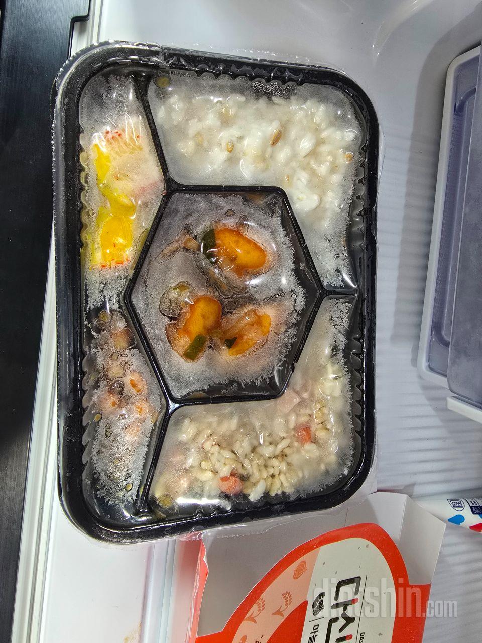 편하게 먹을 수 있어서 좋고
메뉴가