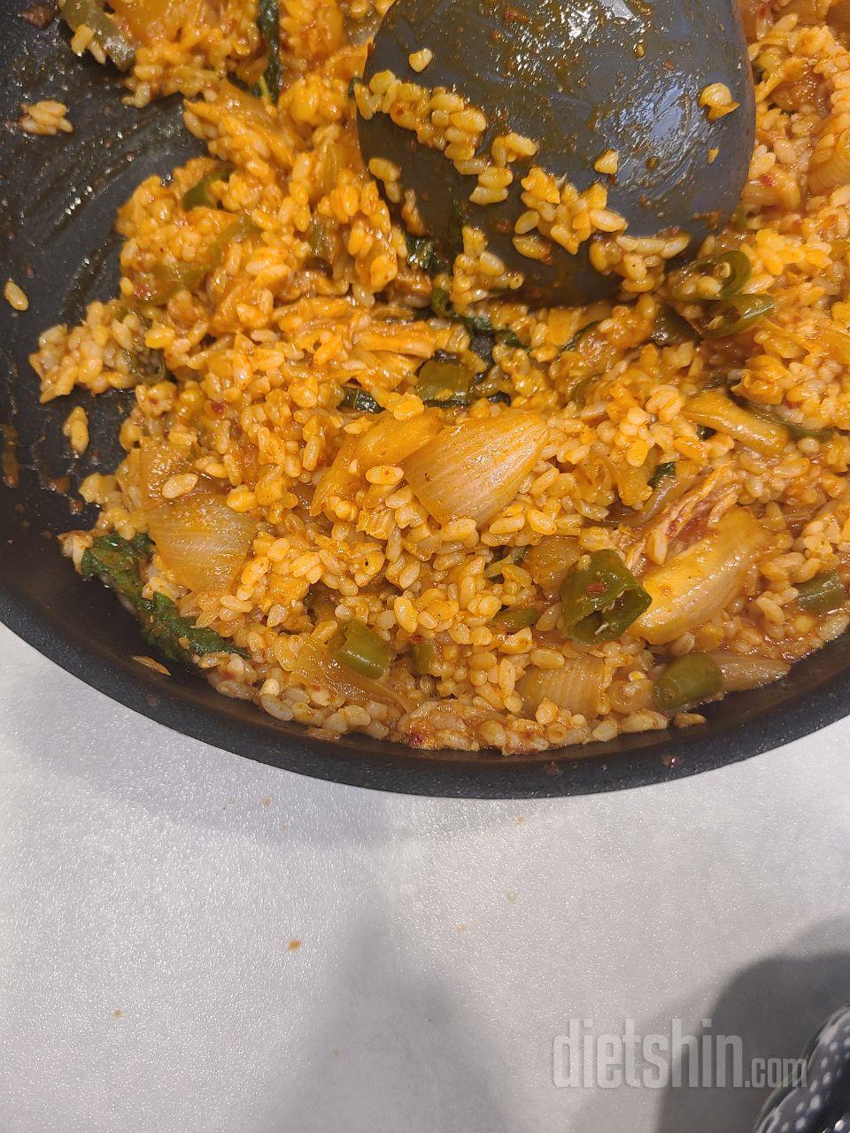 배송도 빠르고 아주 맛있어요~!!