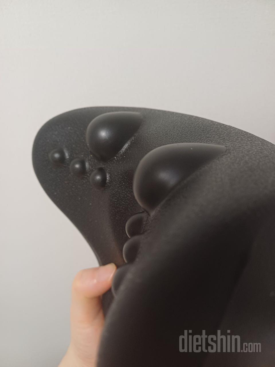 제가 하루종일 많이 앉아있어야해서 앉